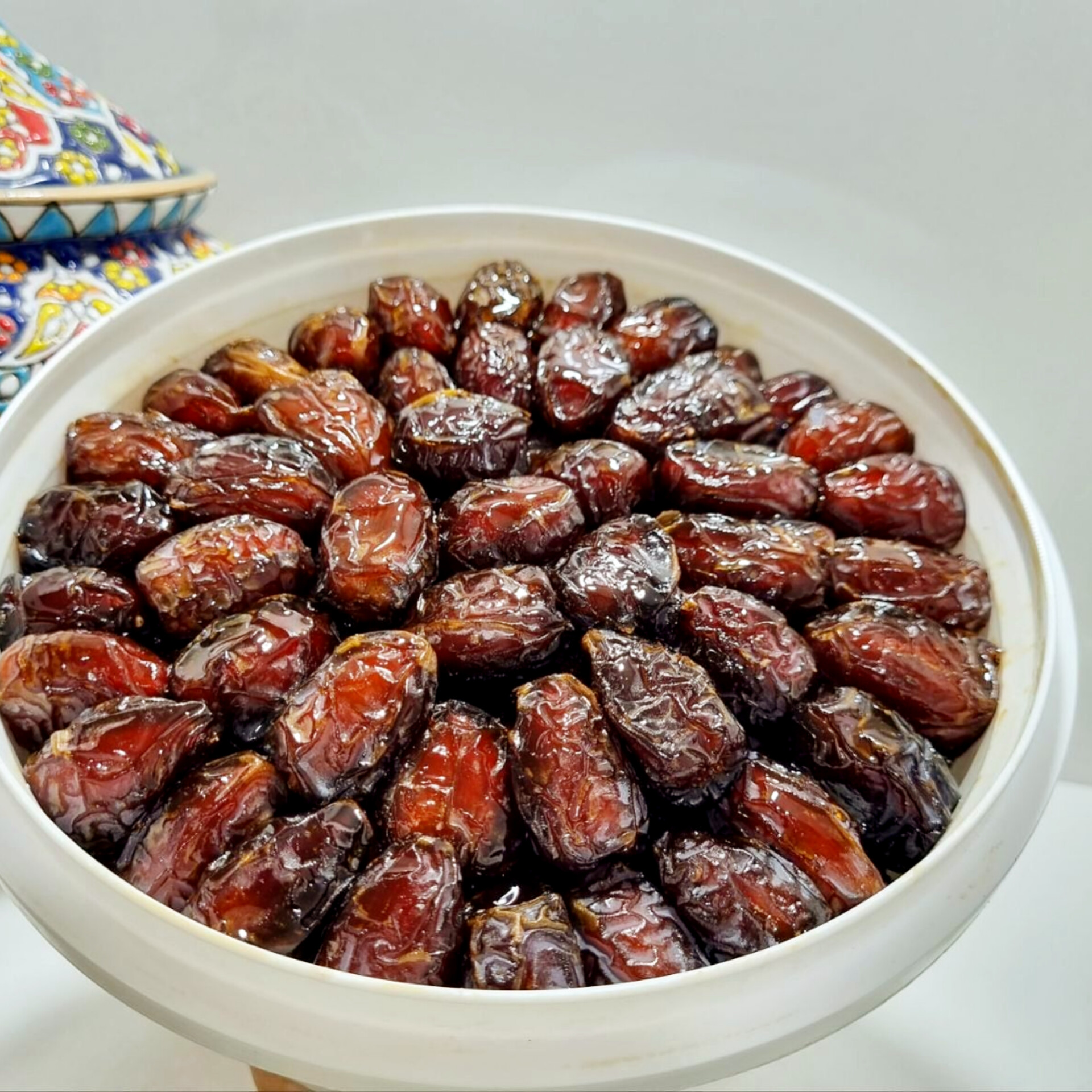 خرما بریم آبادان ظرف ۱۰۰۰ گرمی